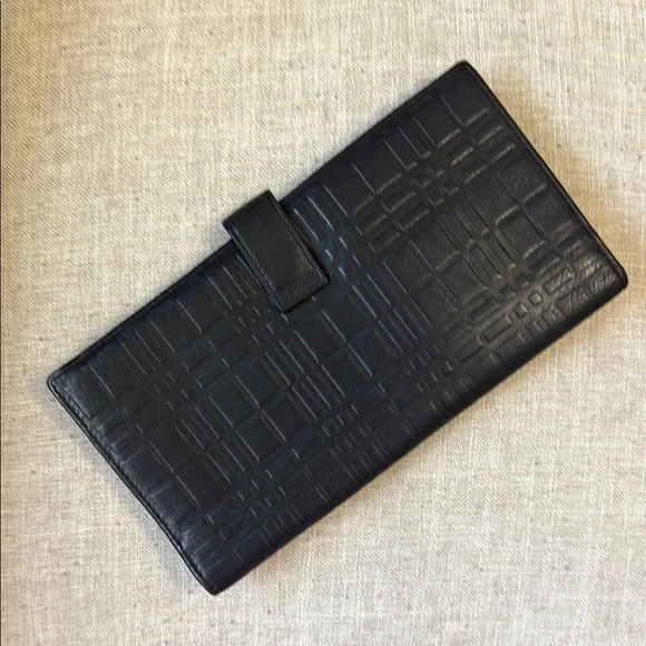 Burberry Signature Black Leather Wallet; EUC - Picture 3 of 11